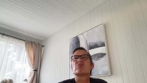 Snapshot of usablemale chatting on 11/19/25, 07:14 P online show from 11/19/25, 07:14