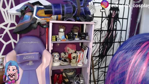 --Lucy-- online show from 01/15/25, 08:58