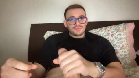 yourstraightguy online show from 04/14/26, 04:24