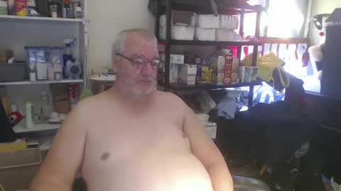 Snapshot of usgoober chatting on 12/04/24, 03:10 Eric online show from 12/04/24, 03:10