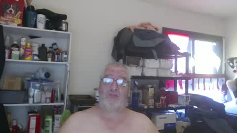 Snapshot of usgoober chatting on 12/08/24, 03:02 Eric online show from 12/08/24, 03:02