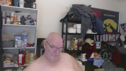 Snapshot of usgoober chatting on 12/12/24, 03:21 Eric online show from 12/12/24, 03:21