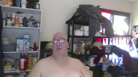 Snapshot of usgoober chatting on 12/12/24, 04:10 Eric online show from 12/12/24, 04:10