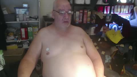 Snapshot of usgoober chatting on 12/15/24, 02:59 Eric online show from 12/15/24, 02:59