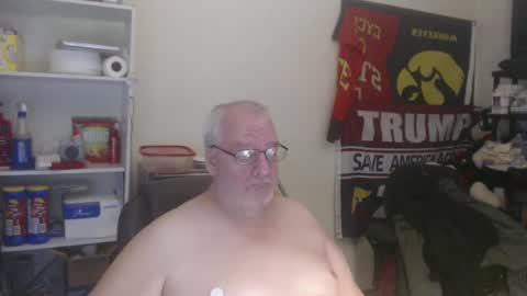 Snapshot of usgoober chatting on 02/03/25, 02:36 Eric online show from 02/03/25, 02:36