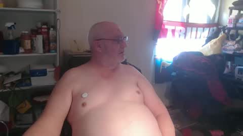 Snapshot of usgoober chatting on 02/16/25, 03:38 Eric online show from 02/16/25, 03:38