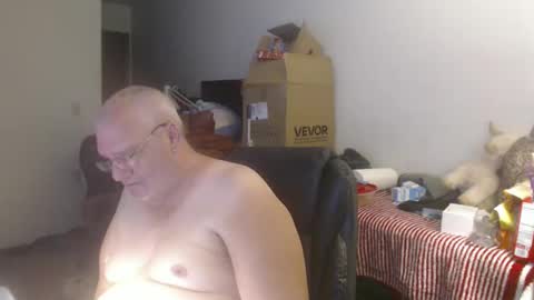 Snapshot of usgoober chatting on 09/26/25, 02:37 Eric online show from 09/26/25, 02:37
