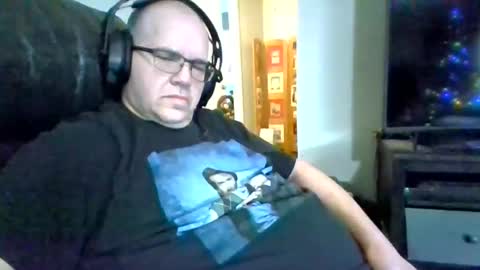 Snapshot of usstarr1 chatting on 12/12/24, 03:59 usstarr1 online show from 12/12/24, 03:59