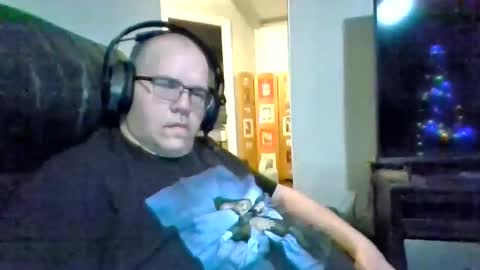 Snapshot of usstarr1 chatting on 12/14/24, 01:28 usstarr1 online show from 12/14/24, 01:28