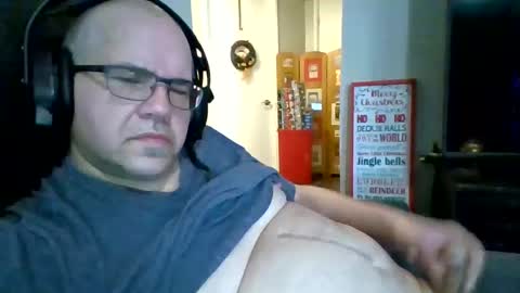 Snapshot of usstarr1 chatting on 12/31/24, 08:12 usstarr1 online show from 12/31/24, 08:12