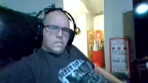 Snapshot of usstarr1 chatting on 01/02/25, 10:33 usstarr1 online show from 01/02/25, 10:33