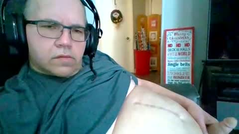 Snapshot of usstarr1 chatting on 01/15/25, 07:23 usstarr1 online show from 01/15/25, 07:23