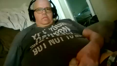 Snapshot of usstarr1 chatting on 09/17/25, 02:41 usstarr1 online show from 09/17/25, 02:41