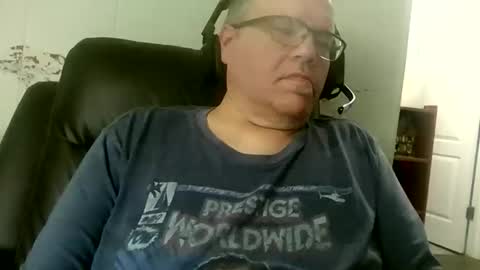 usstarr1 online show from 04/10/26, 04:12