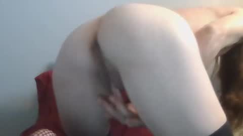 Snapshot of ustwo06 chatting on 12/16/24, 04:16 Candice online show from 12/16/24, 04:16