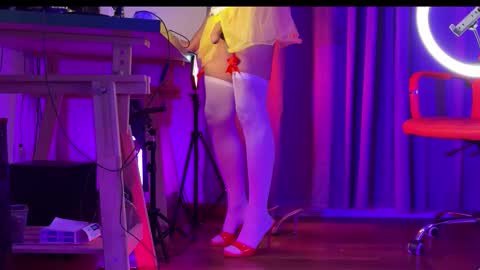 Snapshot of utopia2024 chatting on 10/21/25, 09:15 sdickyinout online show from 10/21/25, 09:15