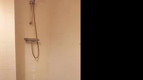 utrecht46 online show from 12/18/25, 07:36