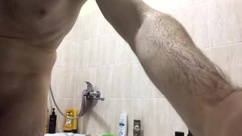 Snapshot of uverinc chatting on 12/22/24, 07:52 Uverinc online show from 12/22/24, 07:52