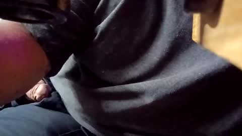 uwannnas online show from 04/25/26, 08:17