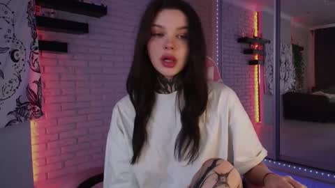 Eva online show from 12/11/24, 08:58