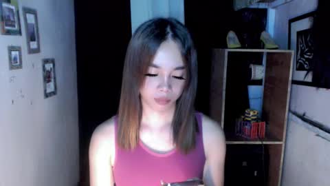 Snapshot of uxie_mew chatting on 11/25/25, 02:06 Ahn Chiyo online show from 11/25/25, 02:06