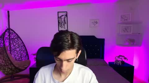 UYUKIE online show from 09/18/25, 12:07