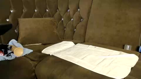 Snapshot of v142595 chatting on 10/15/25, 09:31 Vikycia555 online show from 10/15/25, 09:31