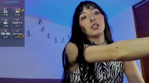 Snapshot of v1cky_ chatting on 10/30/25, 10:32 v1cky_ online show from 10/30/25, 10:32