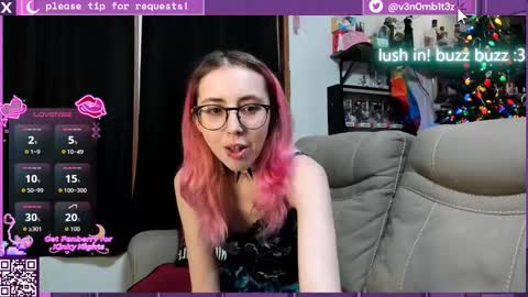 Snapshot of v3n0mb1t3z chatting on 01/12/26, 04:07 kermit online show from 01/12/26, 04:07