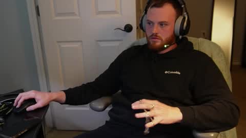 v_for_veng online show from 11/01/25, 02:24