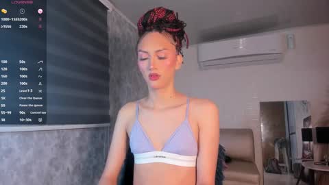        online show from 10/28/25, 01:47