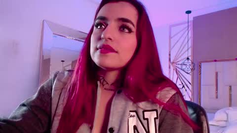 valeriee miller online show from 03/07/25, 11:49