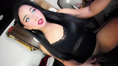 JESS - DONT FORGET TO FOLLOW ME AND GIVE ME THUMBS UP online show from 07/07/26, 07:51