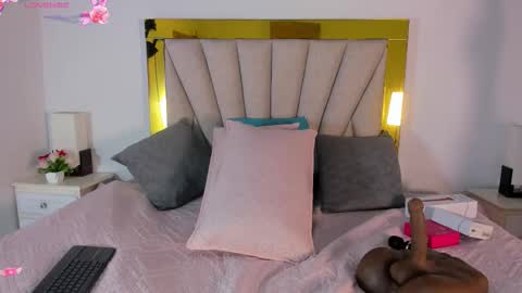 vahioleth  online show from 09/26/25, 03:10