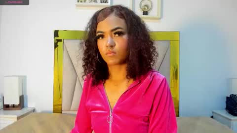 vahioleth  online show from 12/18/25, 03:01