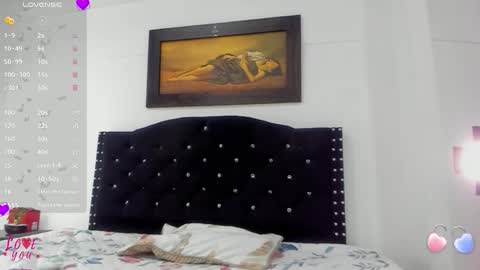 Vahiolet smith online show from 12/03/25, 03:14