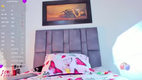 Vahiolet smith online show from 03/21/26, 03:44