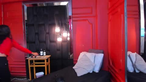 Vaiolet Harris online show from 04/17/26, 11:46