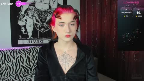 Snapshot of vailyreb chatting on 12/08/24, 08:15 Marin online show from 12/08/24, 08:15