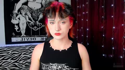 Snapshot of vailyreb chatting on 12/25/24, 06:09 Marin online show from 12/25/24, 06:09