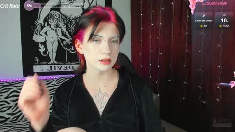 Snapshot of vailyreb chatting on 01/07/25, 11:24 Marin online show from 01/07/25, 11:24