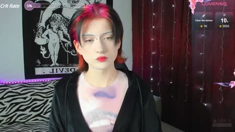 Snapshot of vailyreb chatting on 01/08/25, 08:29 Marin online show from 01/08/25, 08:29