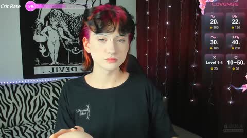 Snapshot of vailyreb chatting on 01/11/25, 05:18 Marin online show from 01/11/25, 05:18