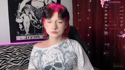 Snapshot of vailyreb chatting on 01/24/25, 06:14 Marin online show from 01/24/25, 06:14