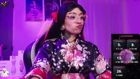 Vainilla Independent model online show from 03/09/25, 10:30