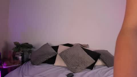 Vainilla online show from 10/29/25, 04:15