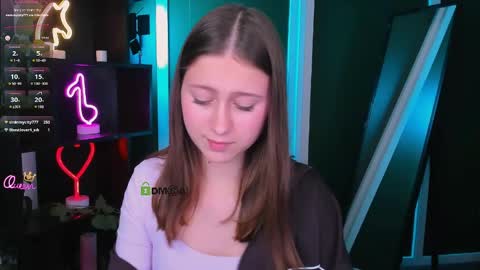 vaiolet_lovely online show from 04/26/26, 07:11