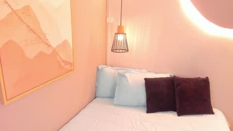 Vaioleth online show from 12/03/24, 04:14