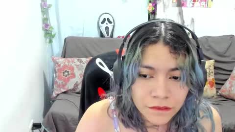 Vaiolet1314 online show from 03/17/26, 05:00