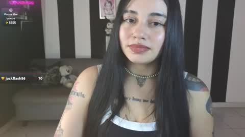 first of all... who are u online show from 02/09/25, 08:33